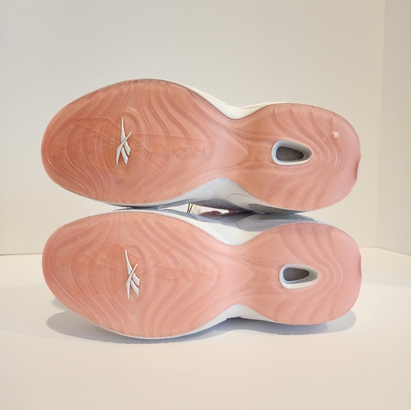 Reebok Question Mid Iverson Pink Toe Kids Size 6/Womens 7.5 White Pink GX9357 - Picture 8 of 8